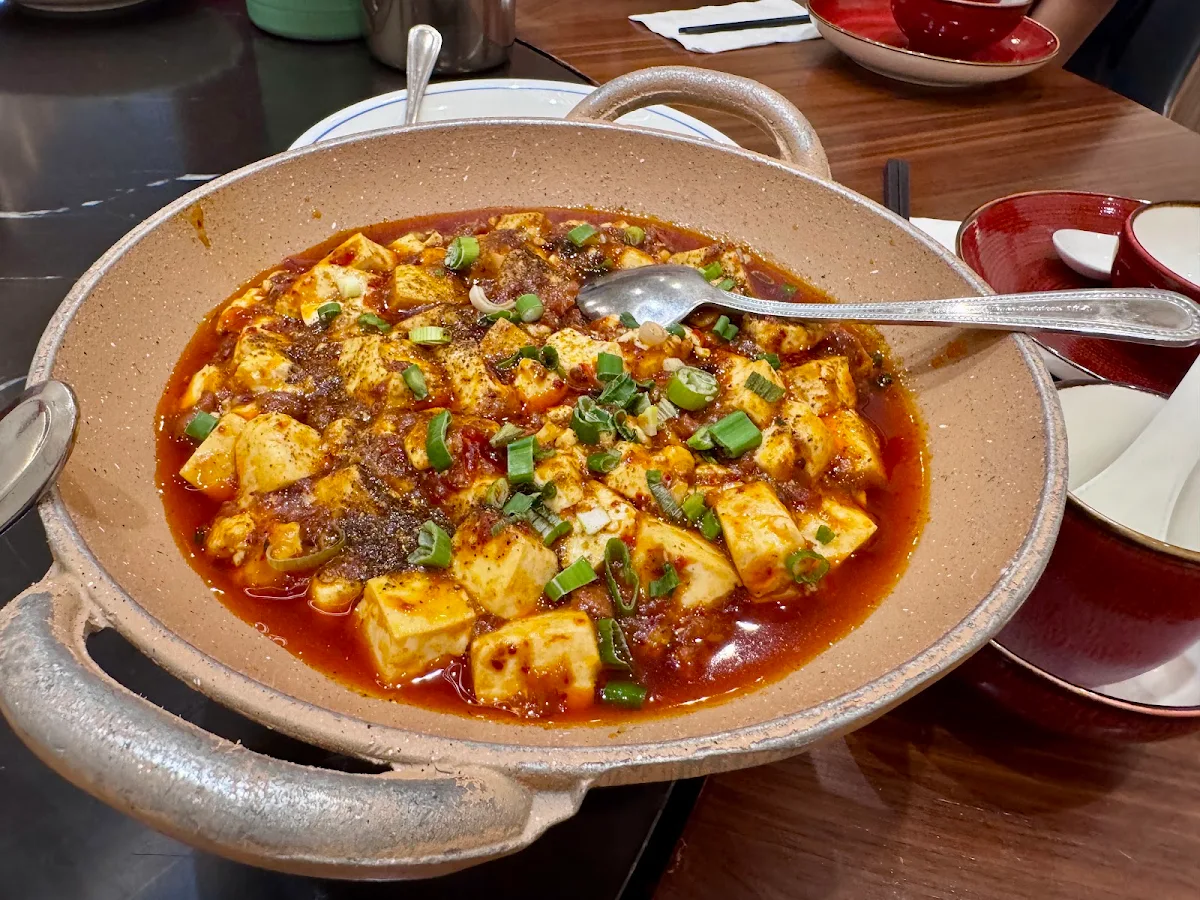 wagyu beef braised mapo tofu 牛肉粒麻婆豆腐